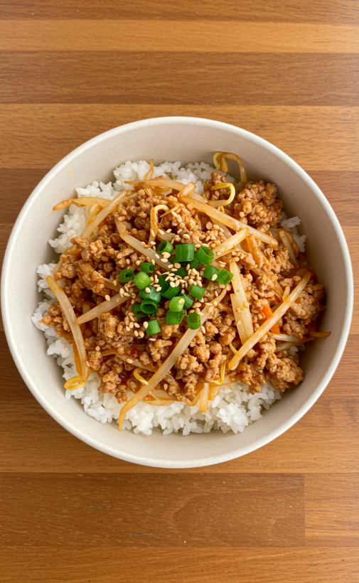 もやしのピリ辛丼